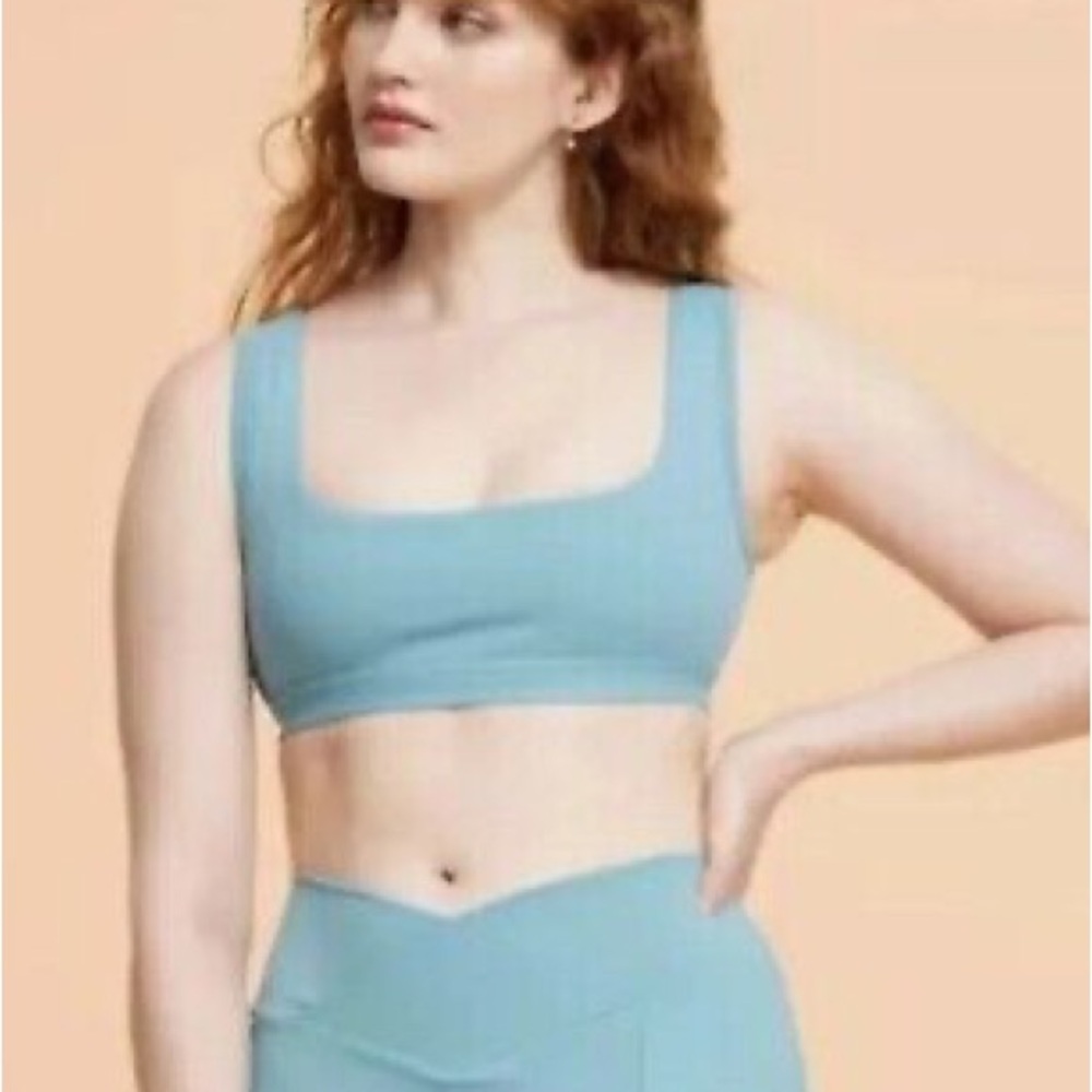 🌙BLOGILATES Crisscross Sports Bra - Teal Blue🌙